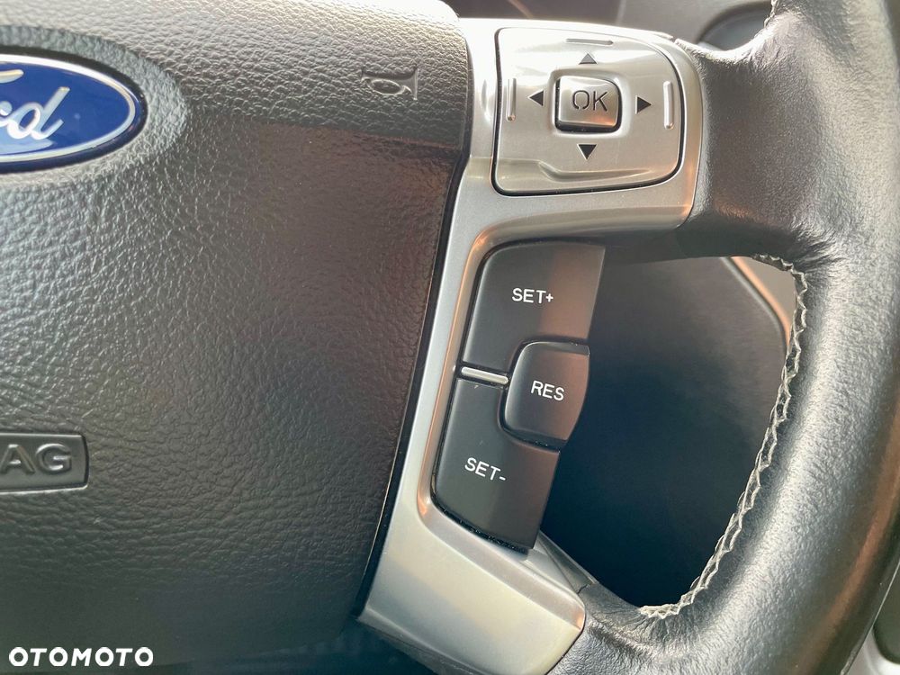 Ford Mondeo 2.0 TDCi Titanium - 27