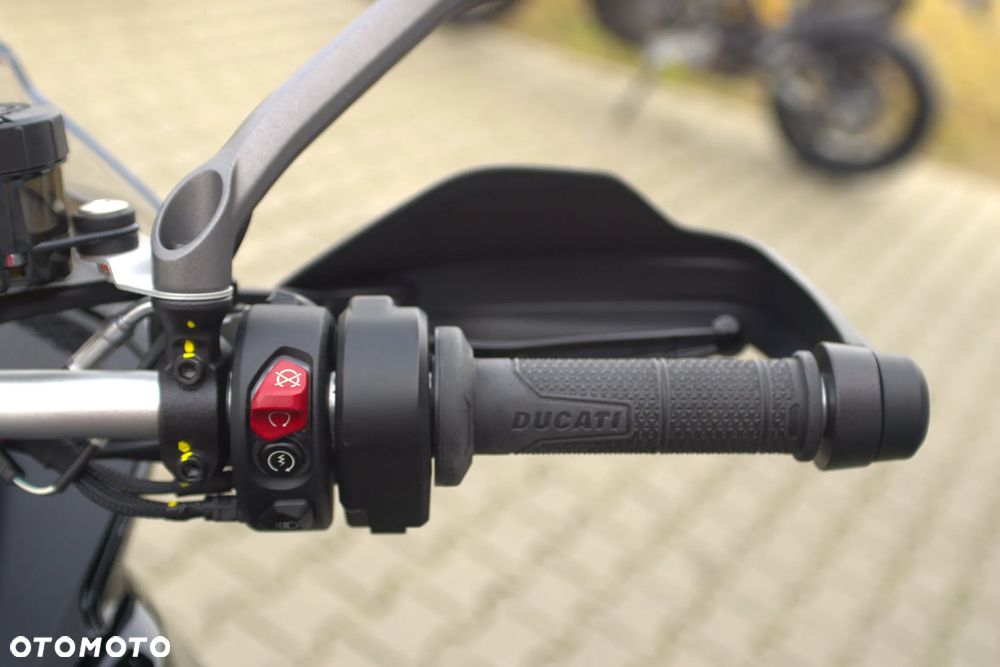 Ducati Multistrada - 8