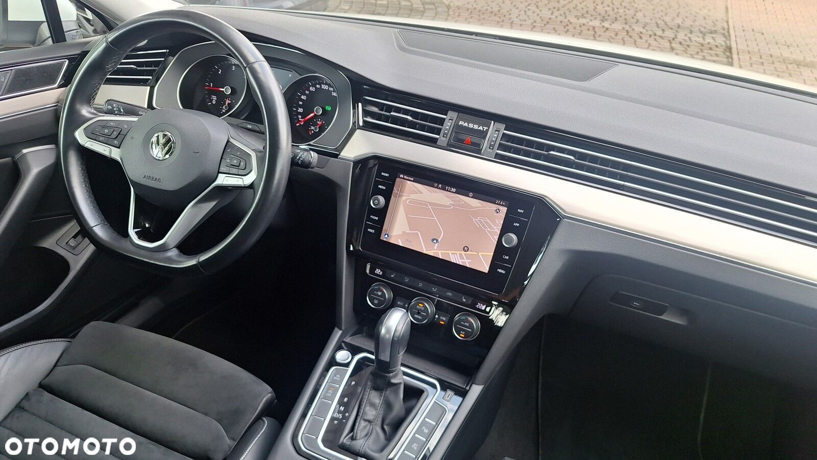Volkswagen Passat 2.0 TDI EVO Elegance DSG - 10
