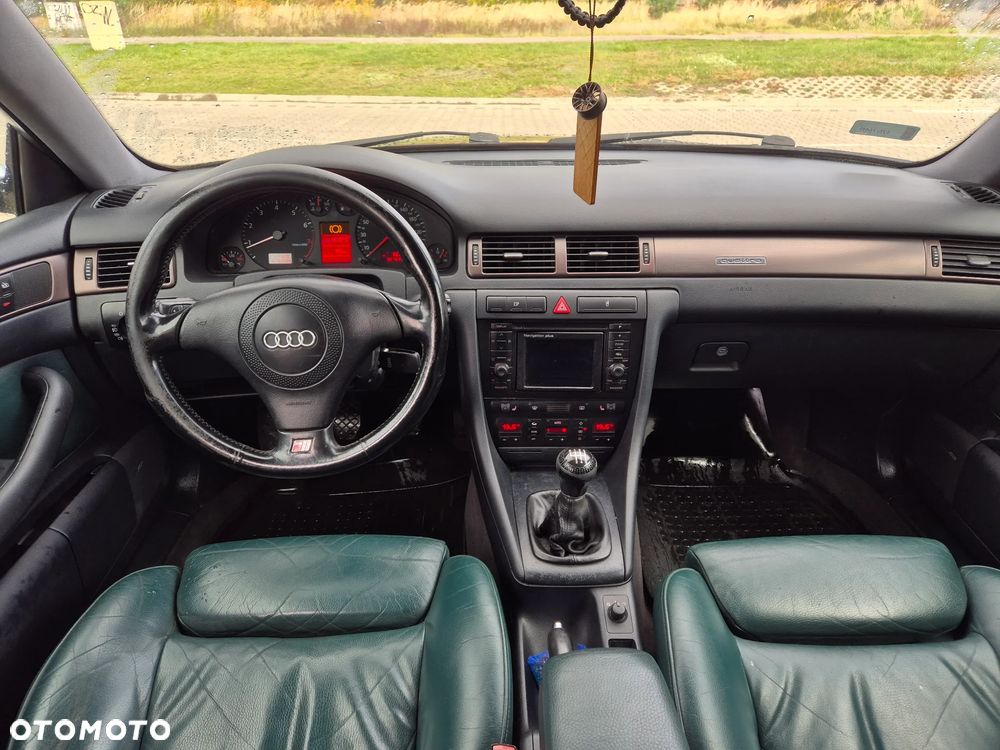 Audi A6 Avant 2.7T Quattro - 11