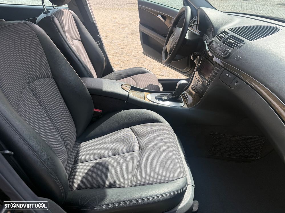 Mercedes-Benz E 270 - 15