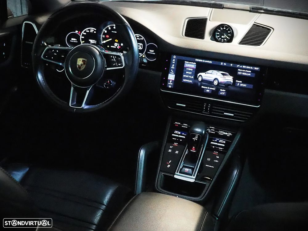 Porsche Cayenne Coupé E-Hybrid Tiptronic S Platinum Edition - 20