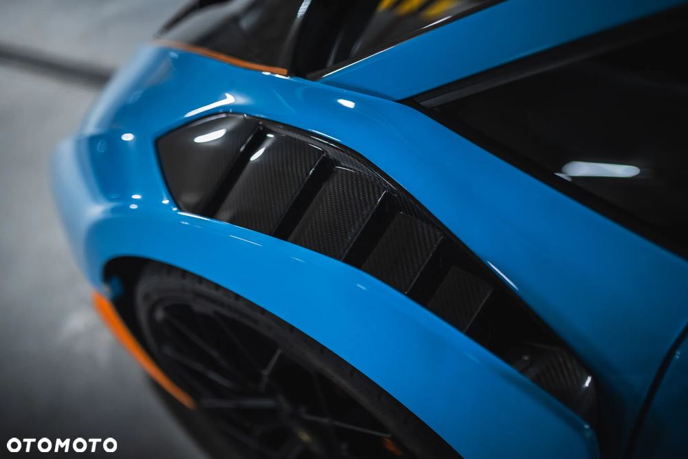 Lamborghini Huracan Performante - 10