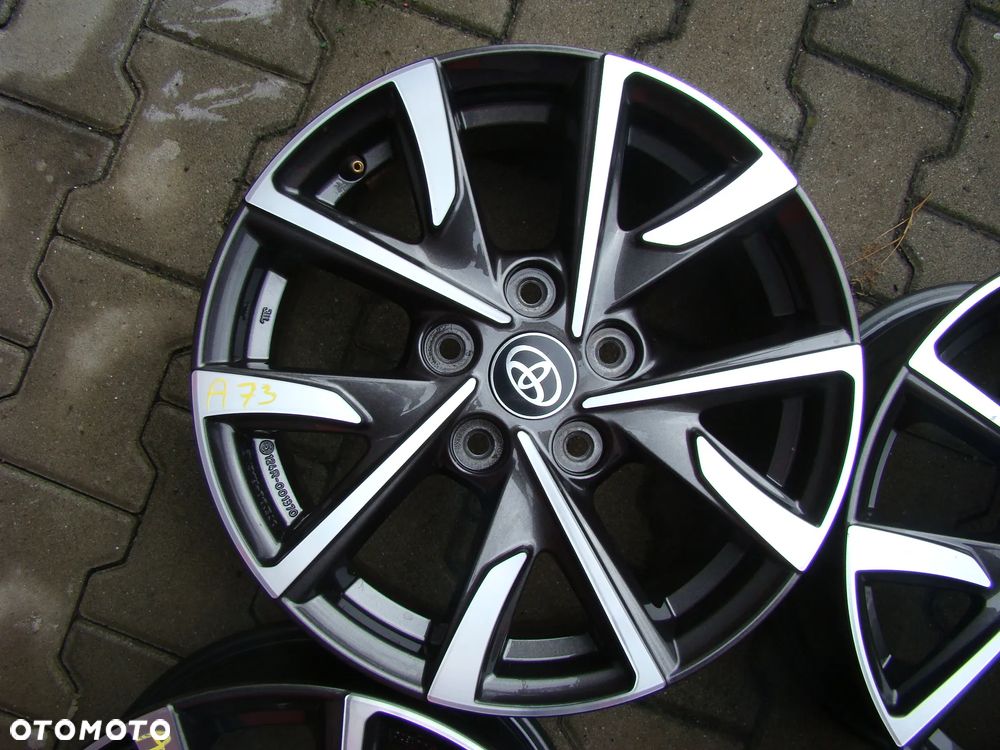 a73 5x114,3 Toyota Auris Corolla Yaris Cross Camry 6,5Jx16 - 5