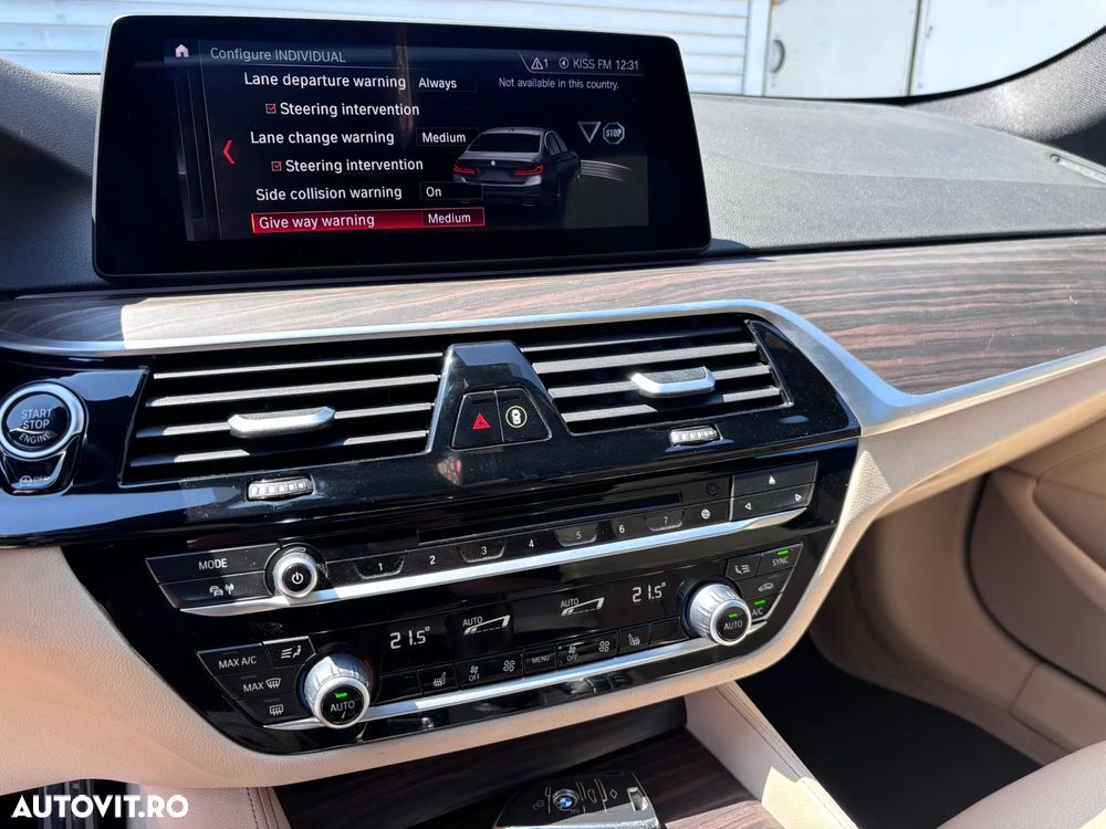 BMW Seria 5 530d xDrive Aut. - 26