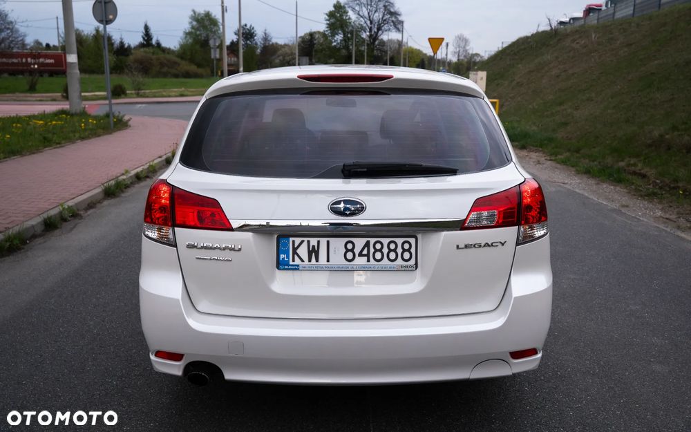 Subaru Legacy 2.0R Comfort - 5