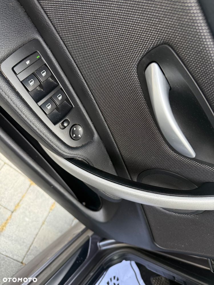 BMW Seria 1 118d - 21