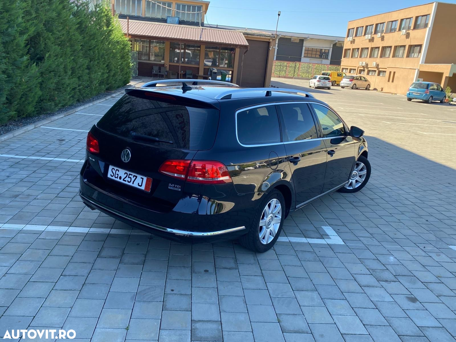 Volkswagen Passat Variant 2.0 Blue TDI DSG SCR Highline - 10