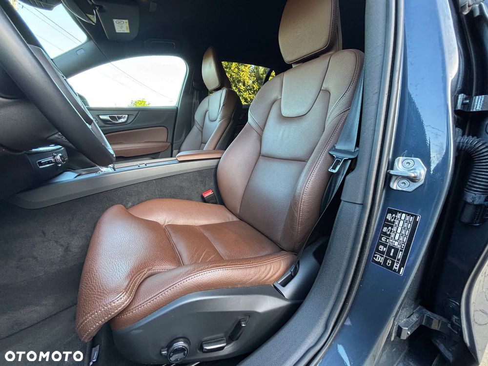 Volvo V60 B3 B Inscription - 15