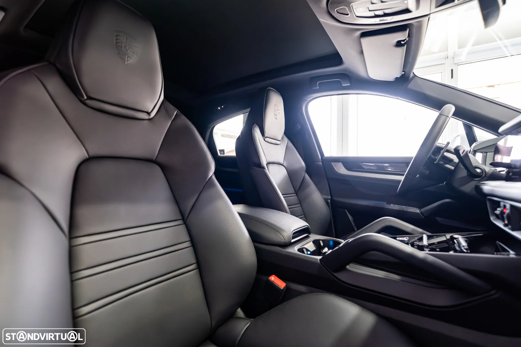 Porsche Cayenne Coupé E-Hybrid - 33