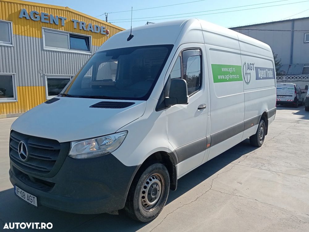 Mercedes-Benz Sprinter - 3