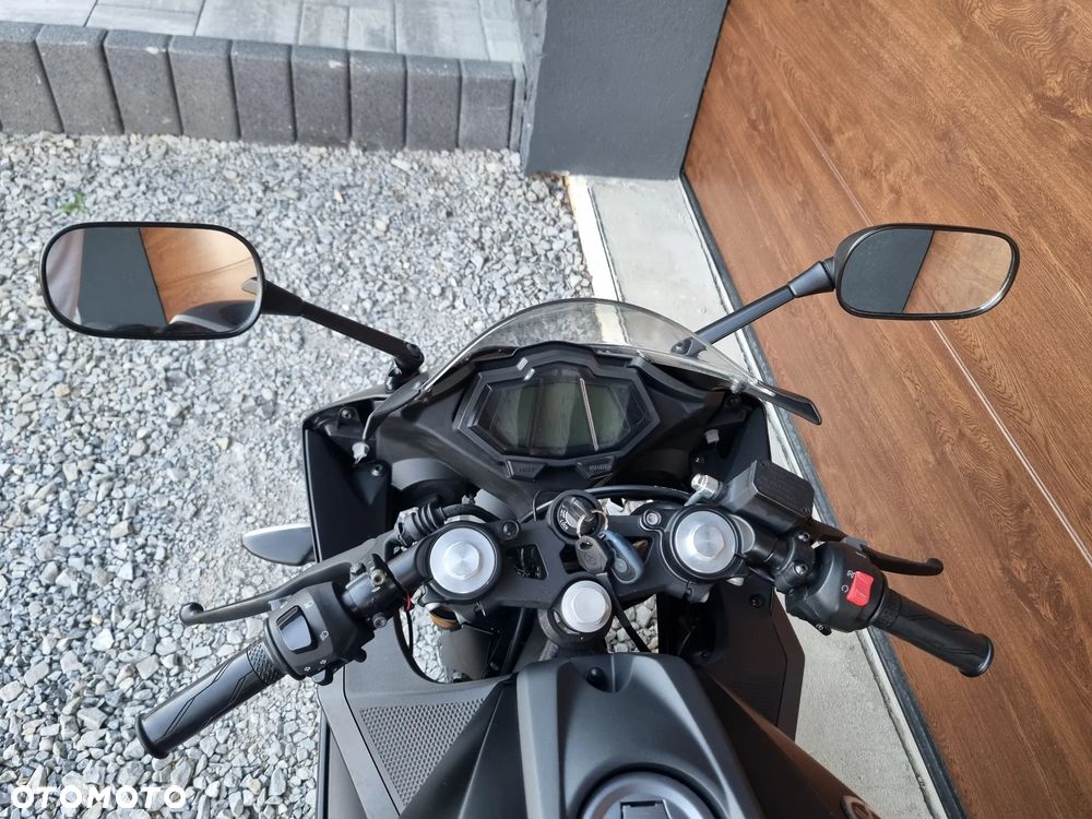 Yamaha R125 - 21