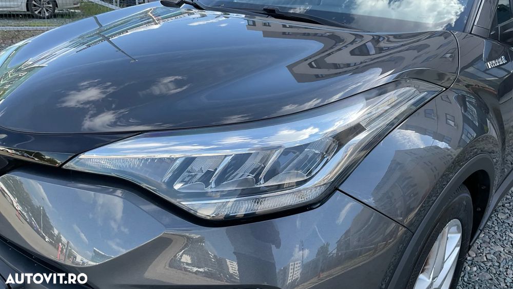 Toyota C-HR 1.8 HSD 122 CP 4x2 CVT Core - 9