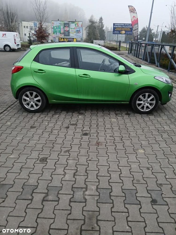 Mazda 2 1.3 Trend & Fun - 4