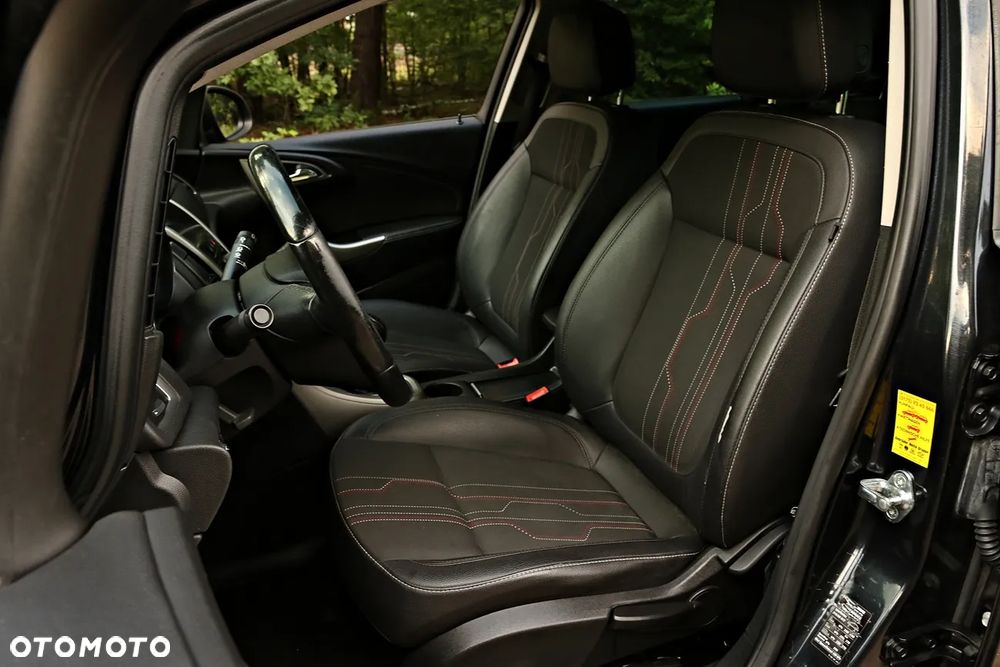 Opel Astra 1.4 Turbo - 30