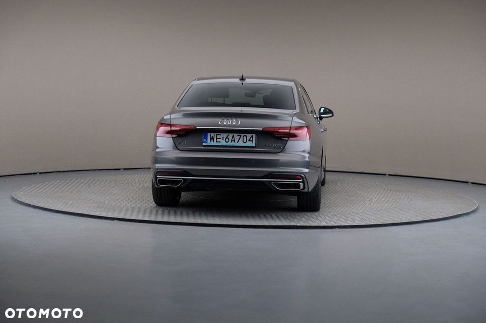 Audi A4 Limousine - 5