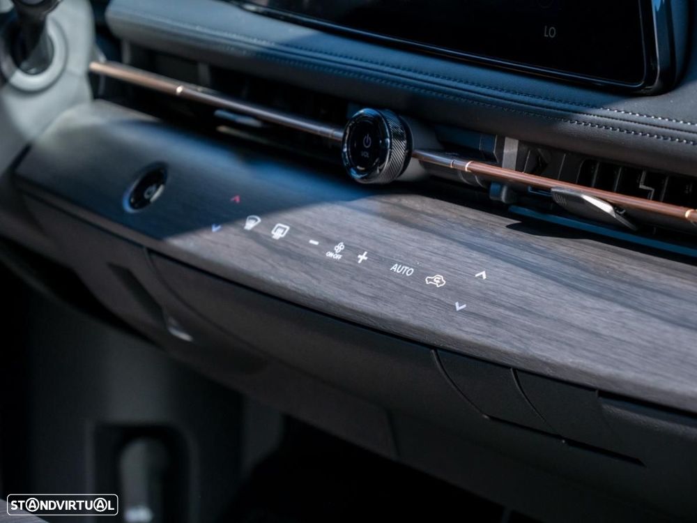 Nissan Ariya 63 kWh Engage — fotografia 18