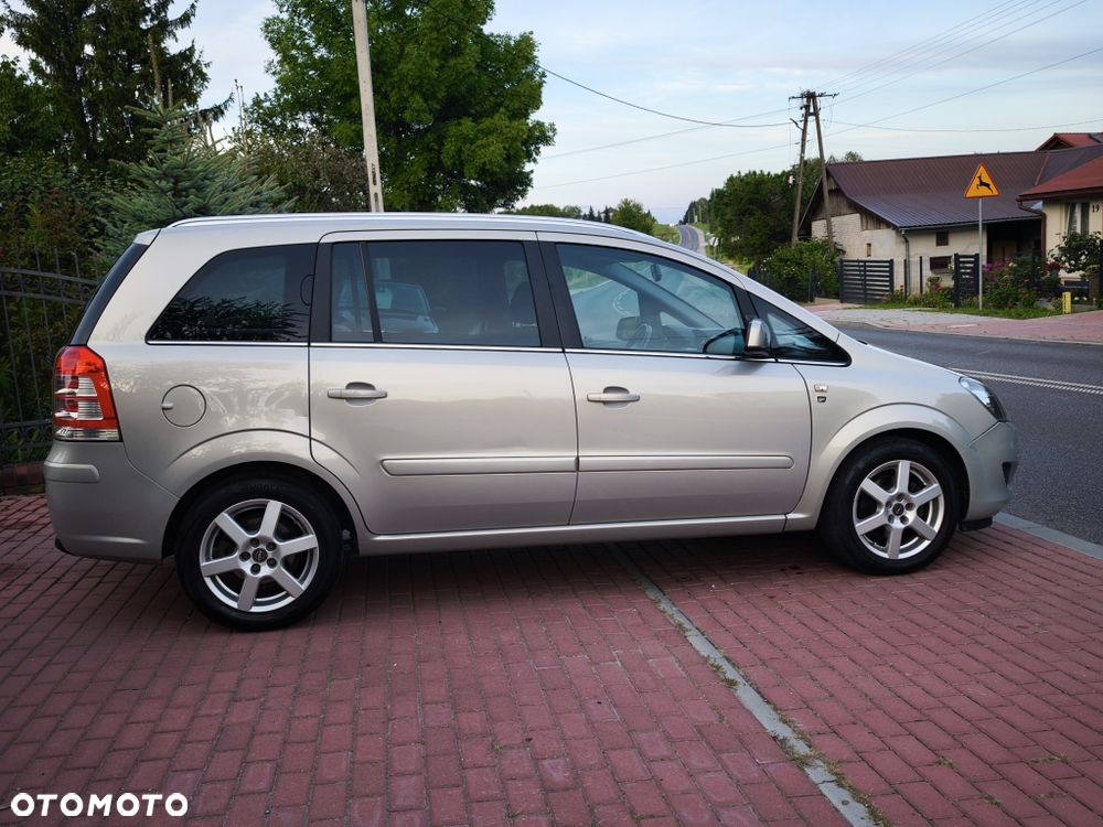 Opel Zafira - 6