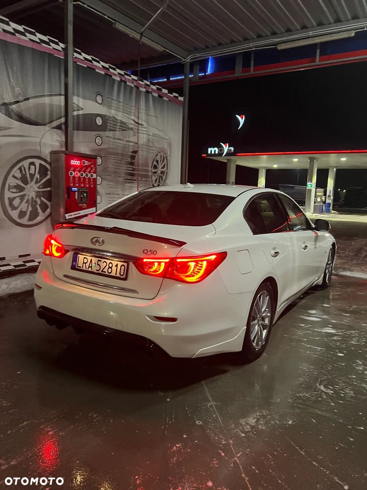 Infiniti Q50 - 11