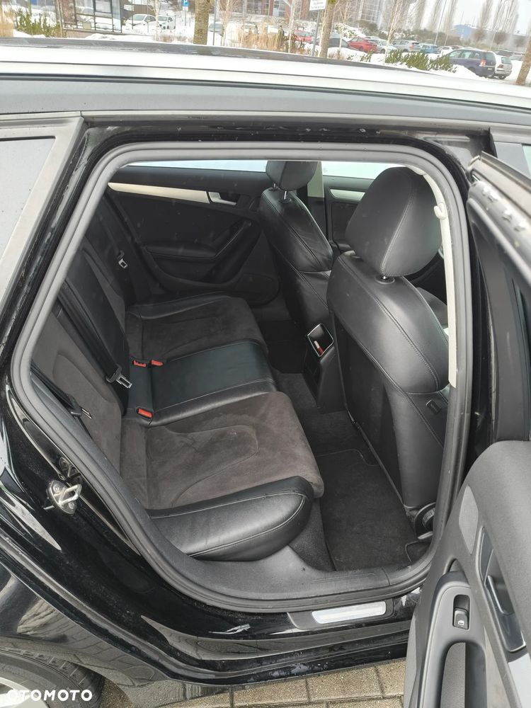 Audi A4 Avant 2.0 TDI - 11