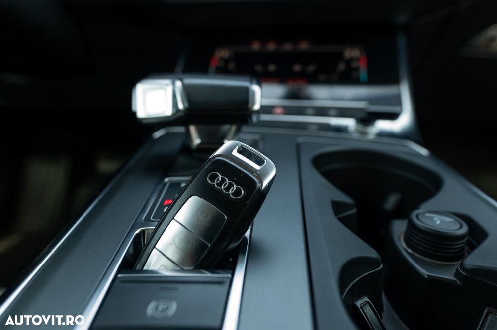 Audi A6 Limuzina 2.0 40 TDI S tronic Design - 13