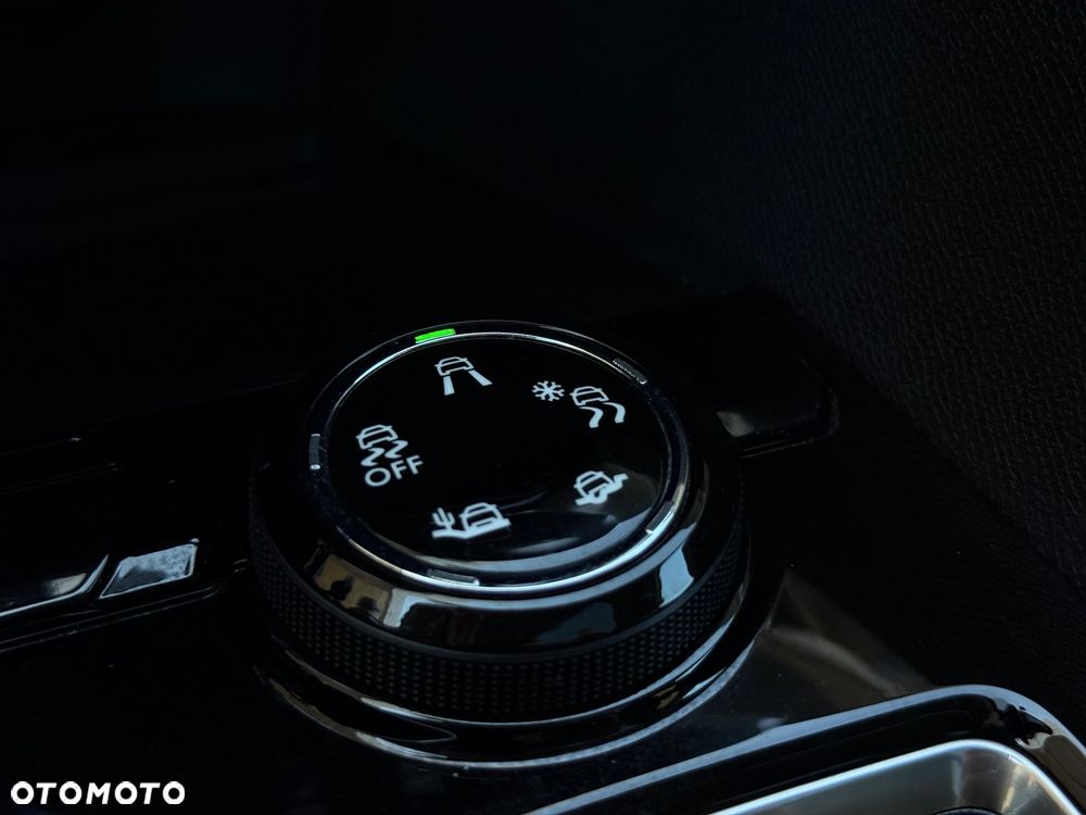 Peugeot 3008 PureTech 180 Stop & Start GPF EAT8 Crossway - 27