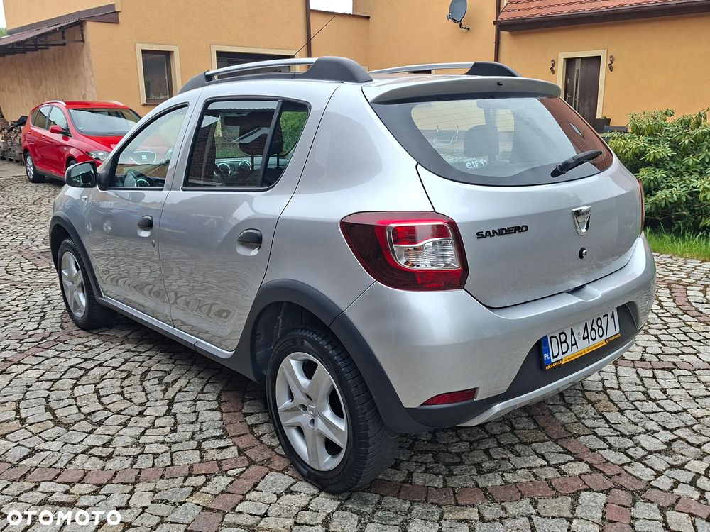 Dacia Sandero Stepway TCe 90 (S&S) Essential - 2