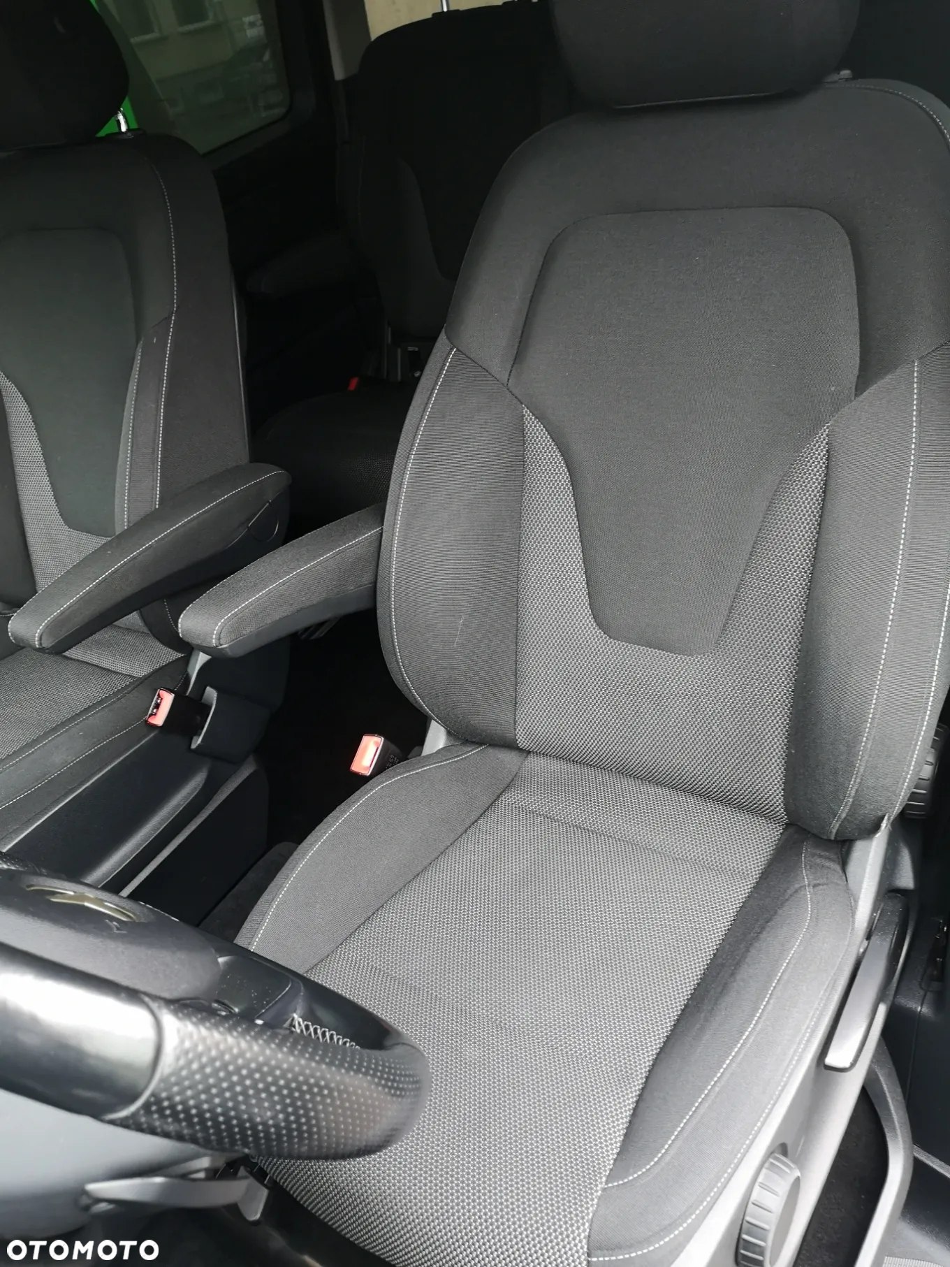 Mercedes-Benz Klasa V 250 (BlueTEC) d Avantgarde 7G-Tronic (d³ugi) - 24