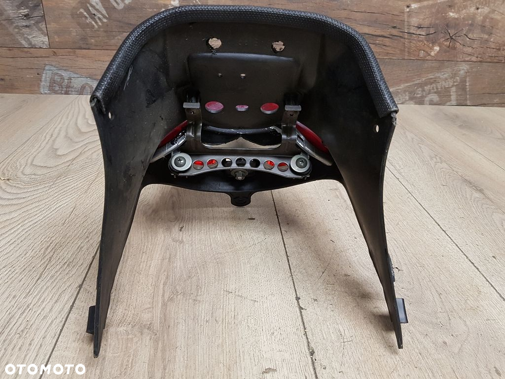 Lampa tył obudowa Suzuki TL1000 R - 4