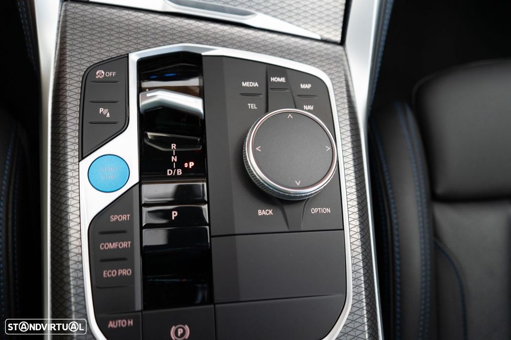 BMW i4 eDrive40 Pack Desportivo M Pro - 27
