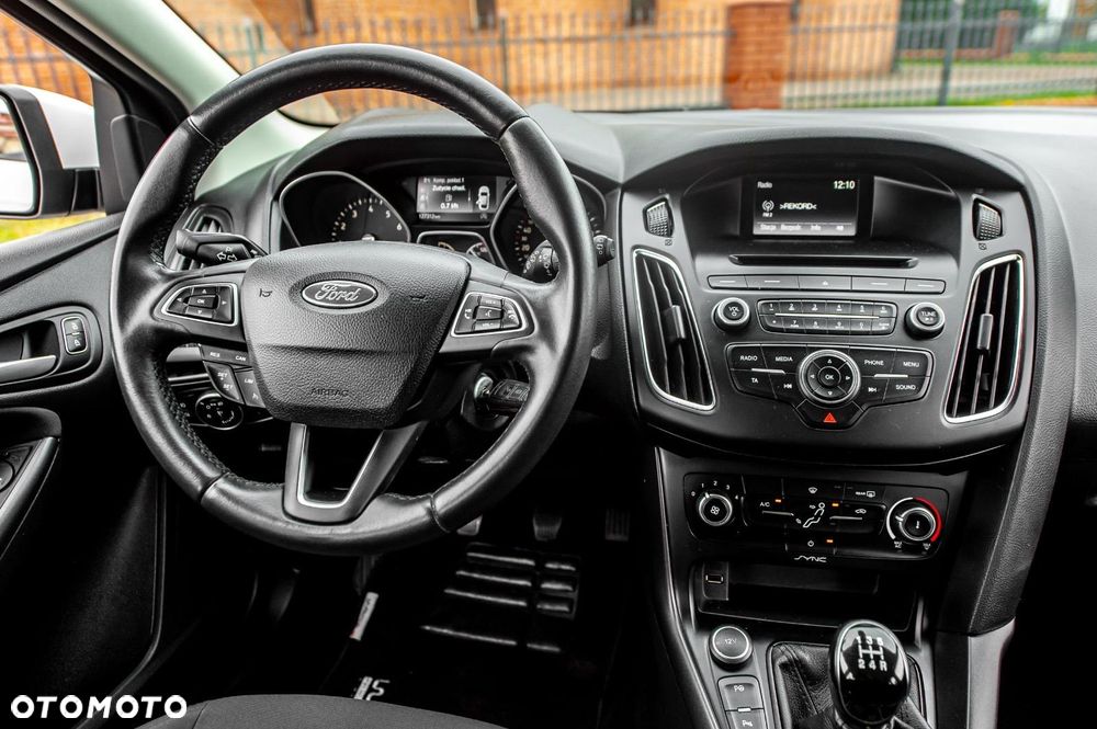 Ford Focus 1.0 EcoBoost Edition Start - 22