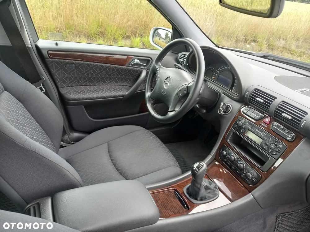 Mercedes-Benz Klasa C 180 Kompressor Elegance - 1