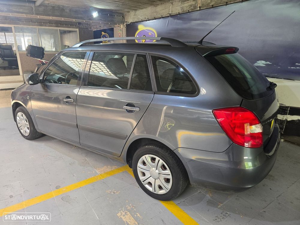 Skoda Fabia Break 1.2 Elegance - 4