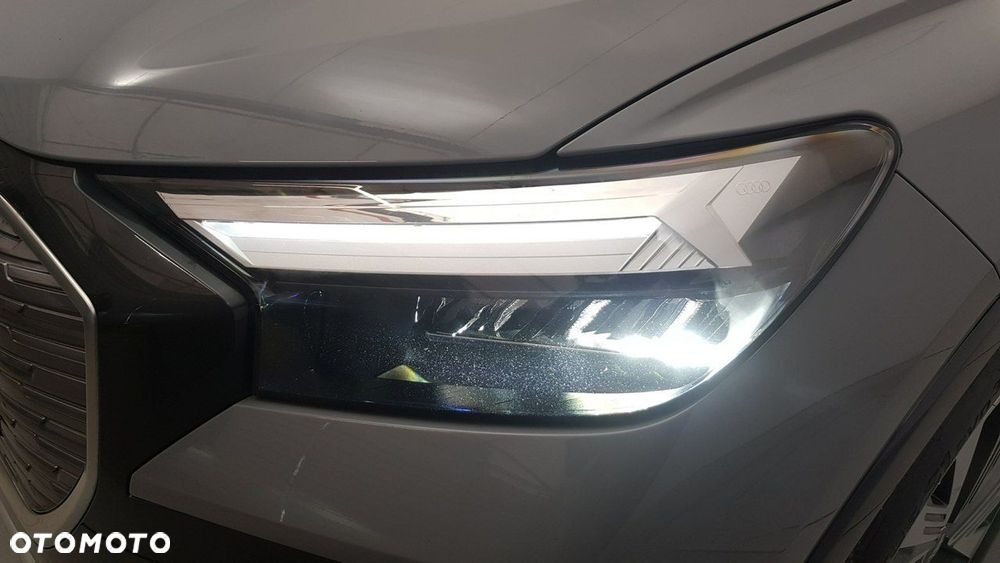 Audi Q4 e-tron - 10