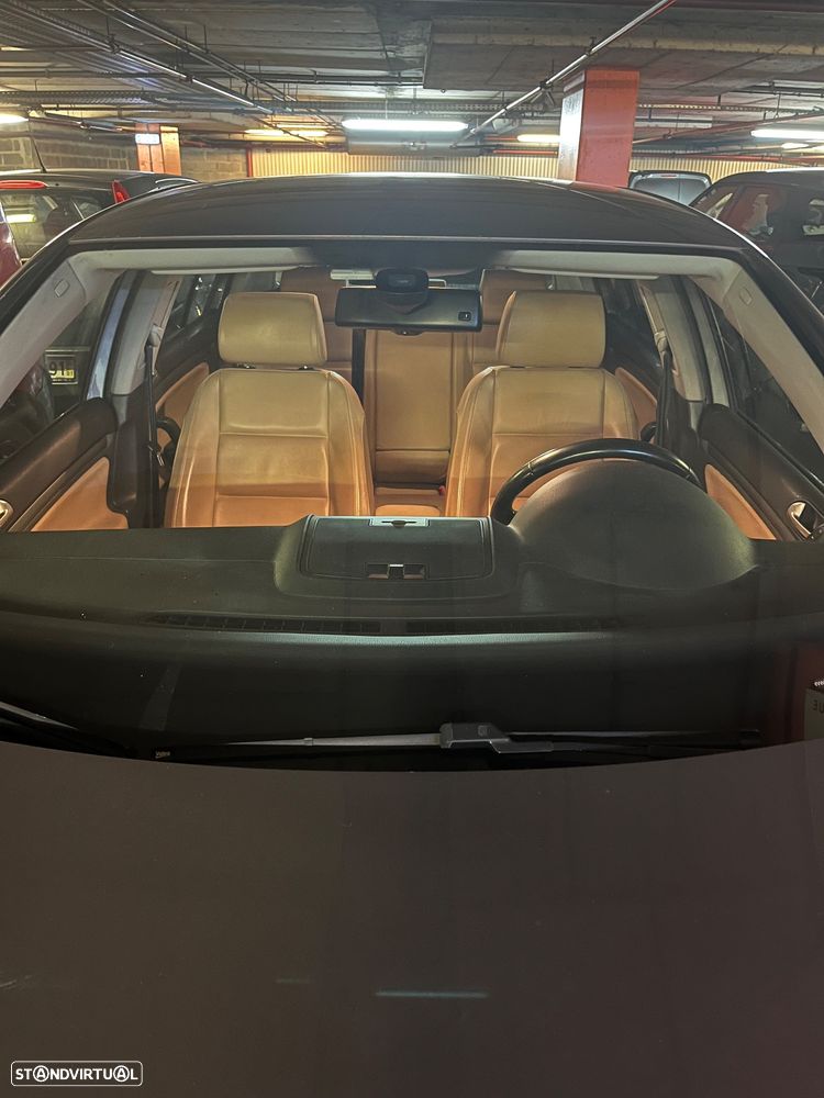 VW Golf 1.9 TDi Confortline - 2