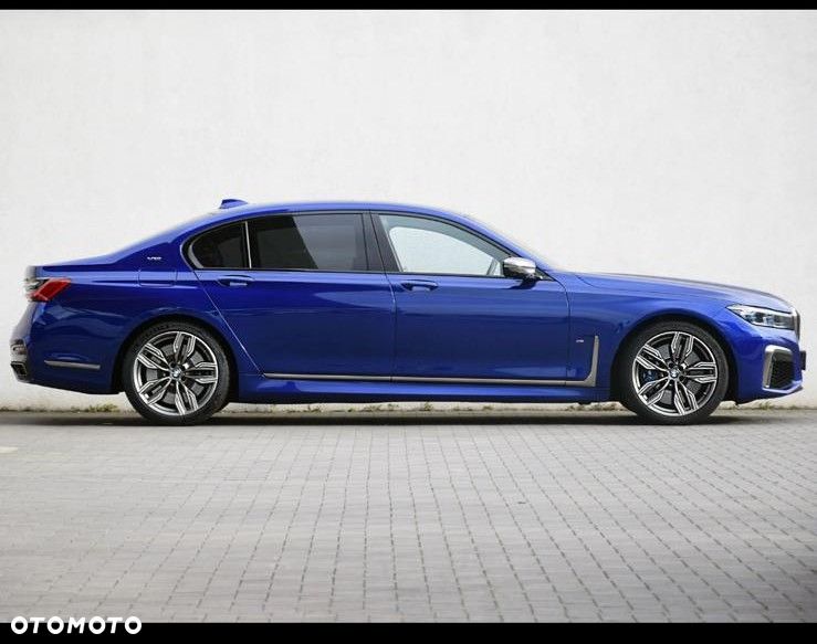 BMW Seria 7 M760Li xDrive - 15
