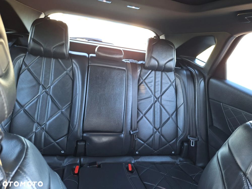 DS Automobiles DS 7 Crossback - 33