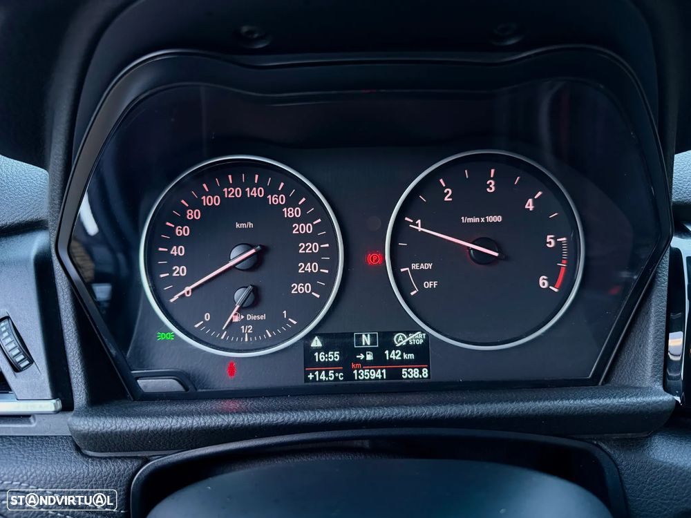 BMW 216 Active Tourer d Line Sport - 37