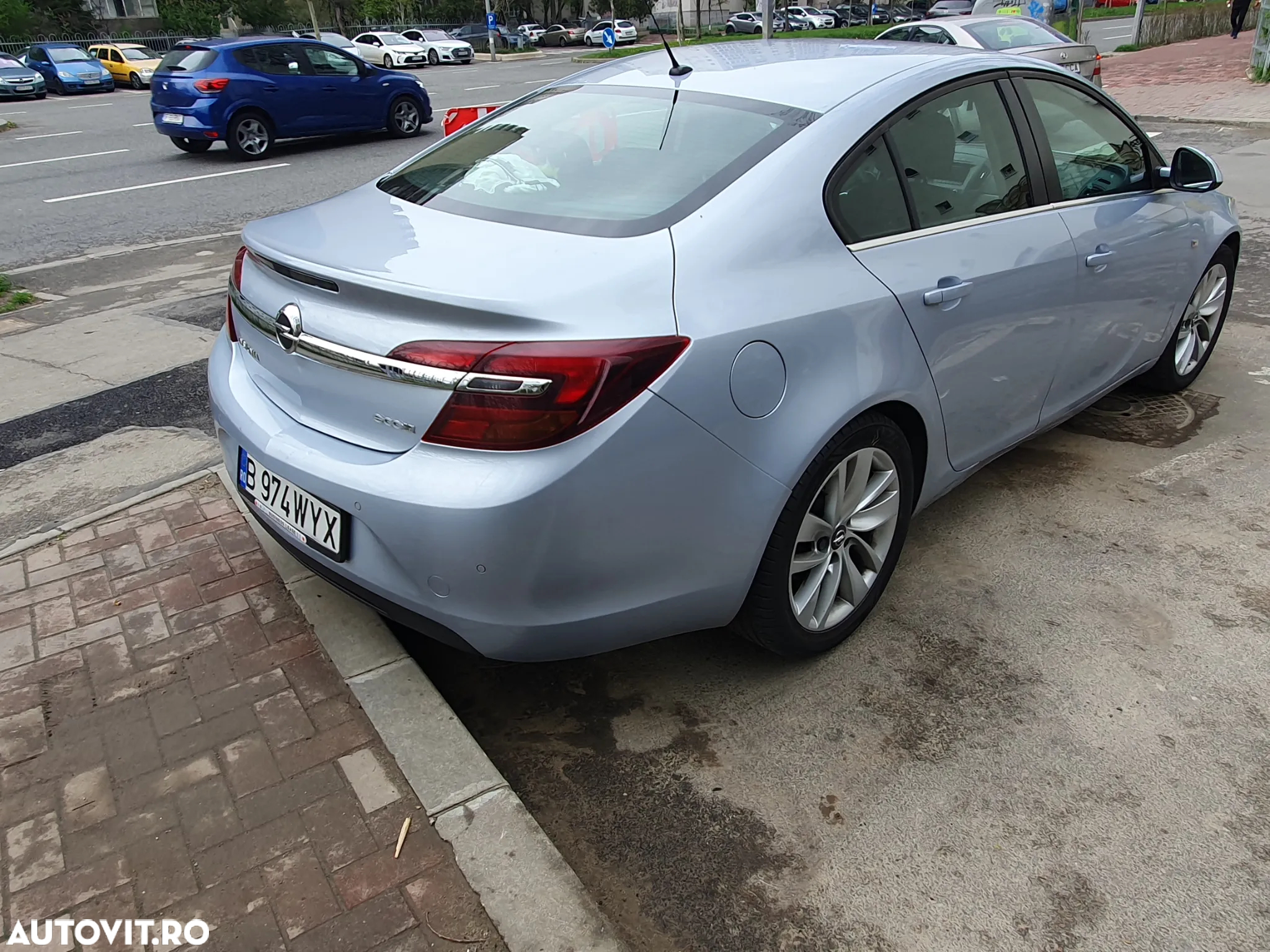 Opel Insignia 2.0 CDTI ECOTEC ECOFLEX Start/Stop Edition - 24