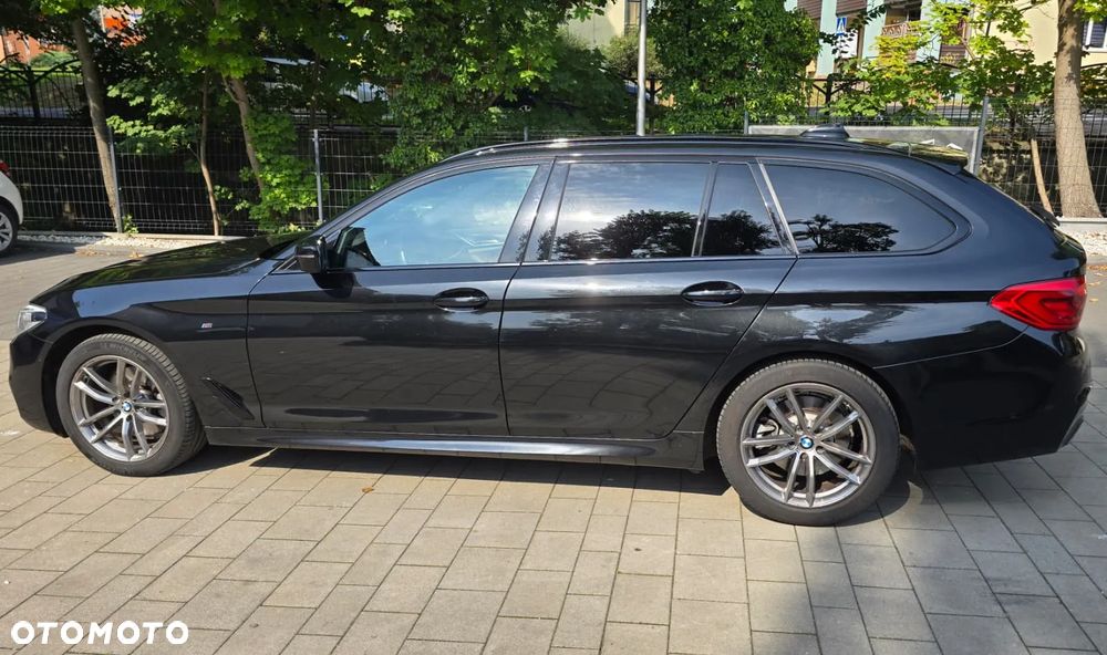 BMW Seria 5 520d MHEV M Sport sport - 8