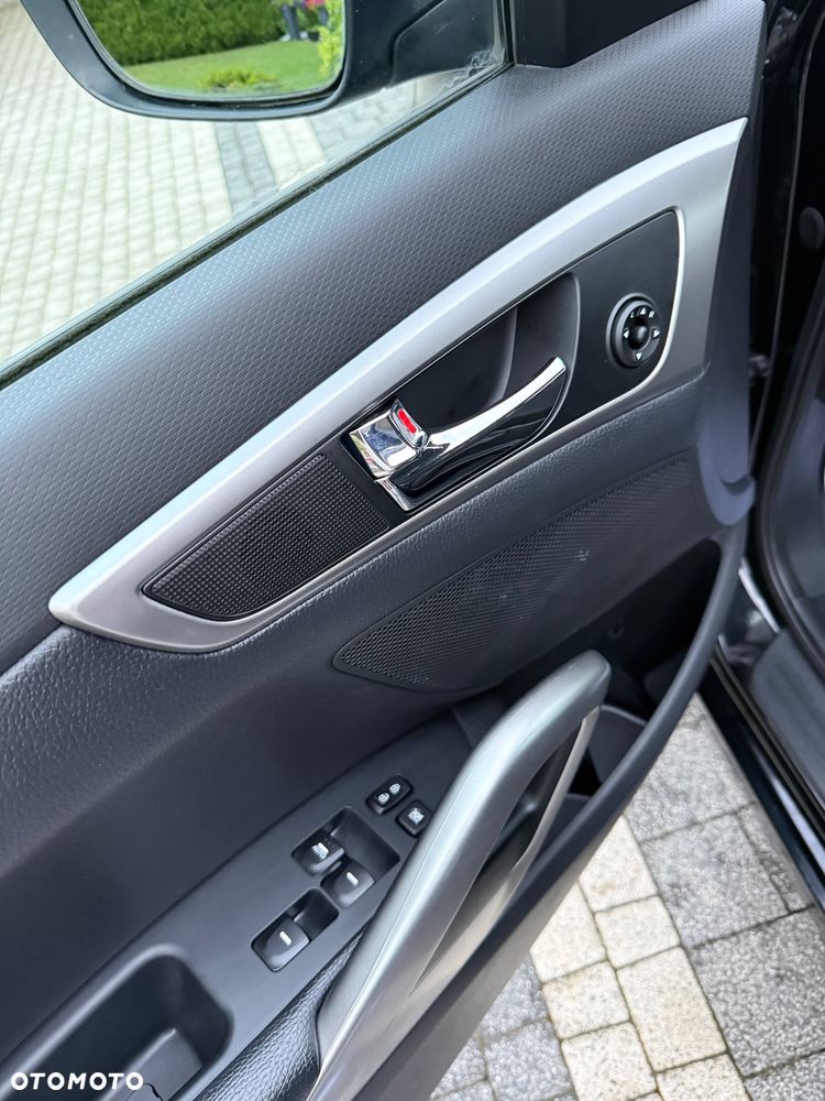 Hyundai Veloster 1.6 Premium - 37