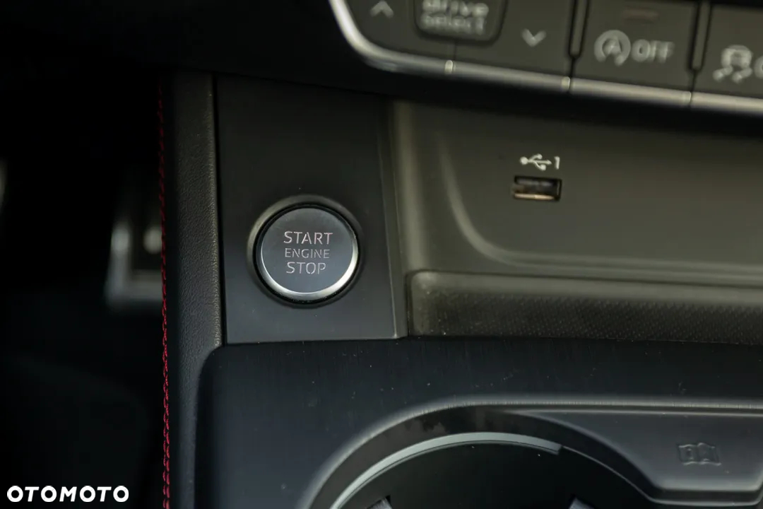 Audi A4 40 TDI Quattro S Line S tronic - 36
