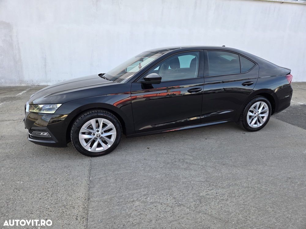 Skoda Octavia 2.0 TDI DSG Style - 2