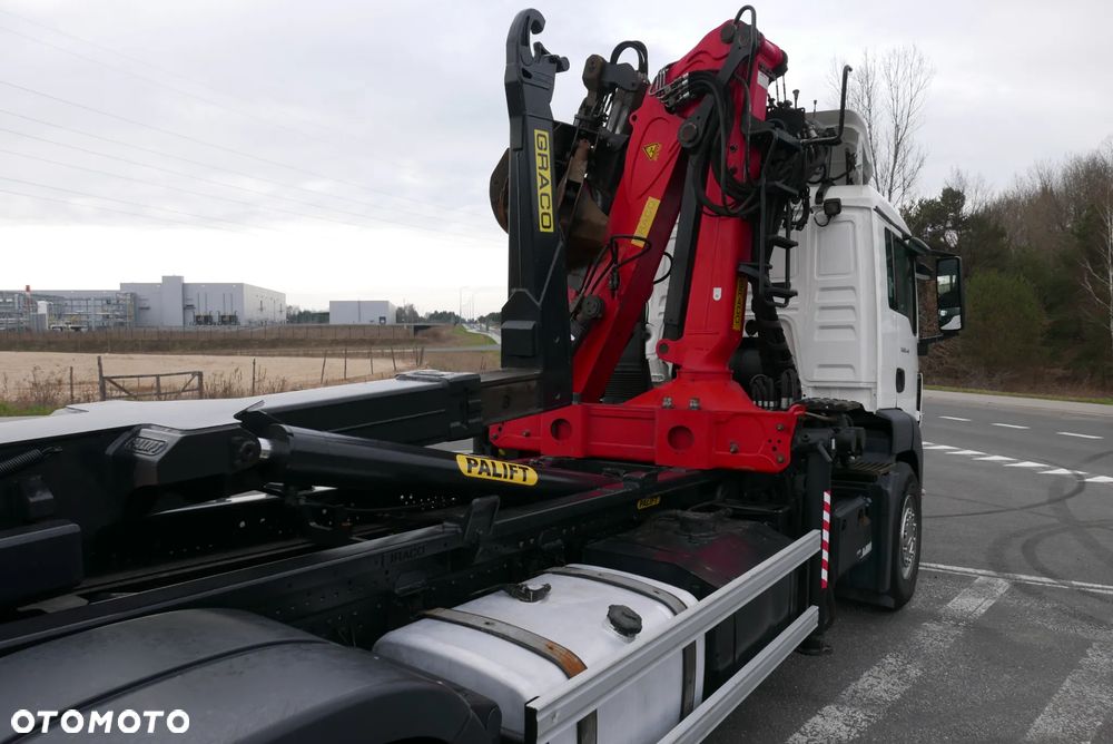 MAN MAN TGS 28.440 6X2 TGA + PALFINGER EPSILON PALIFT HAKOWIEC Z HDS Z DŹWIGIEM DO ZŁOMU KONTENERÓW ODPADÓW - 37