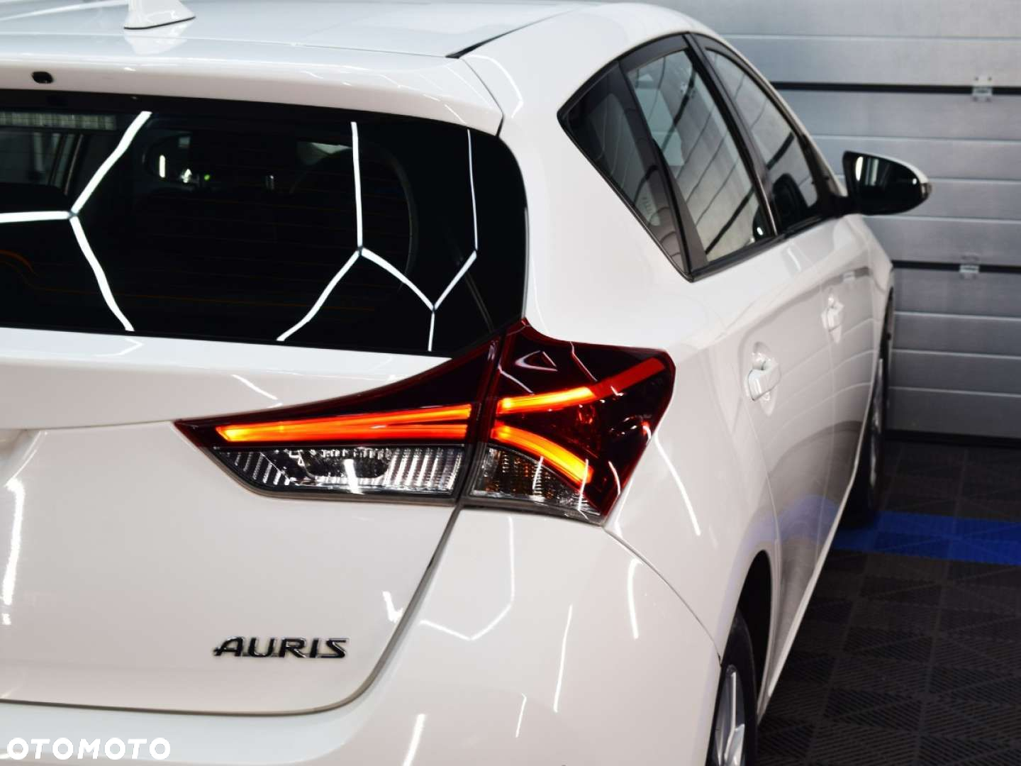Toyota Auris - 18