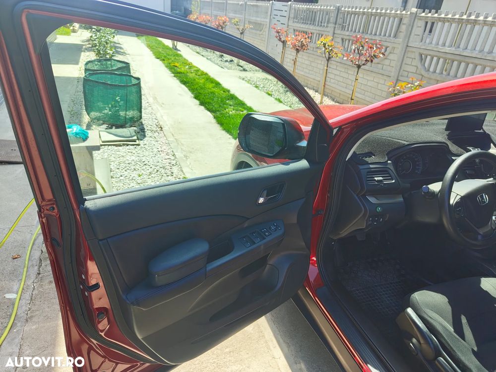 Honda CR-V 2.0 M/T 4WD Elegance - 9