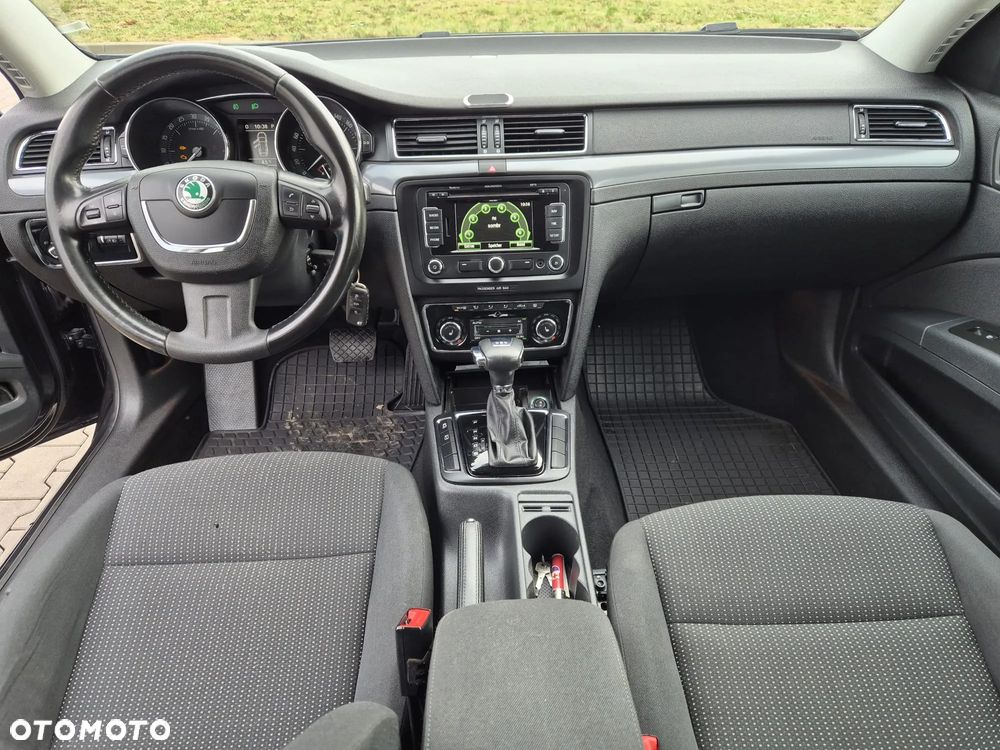 Skoda Superb 2.0 TDI DSG Exclusive - 12