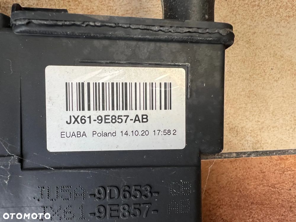 FILTR WĘGLOWY FORD FOCUS MK4 JX61-9E857-CA  HTB HATCHBACK  JX61-9E857-AB KOMBI - 3
