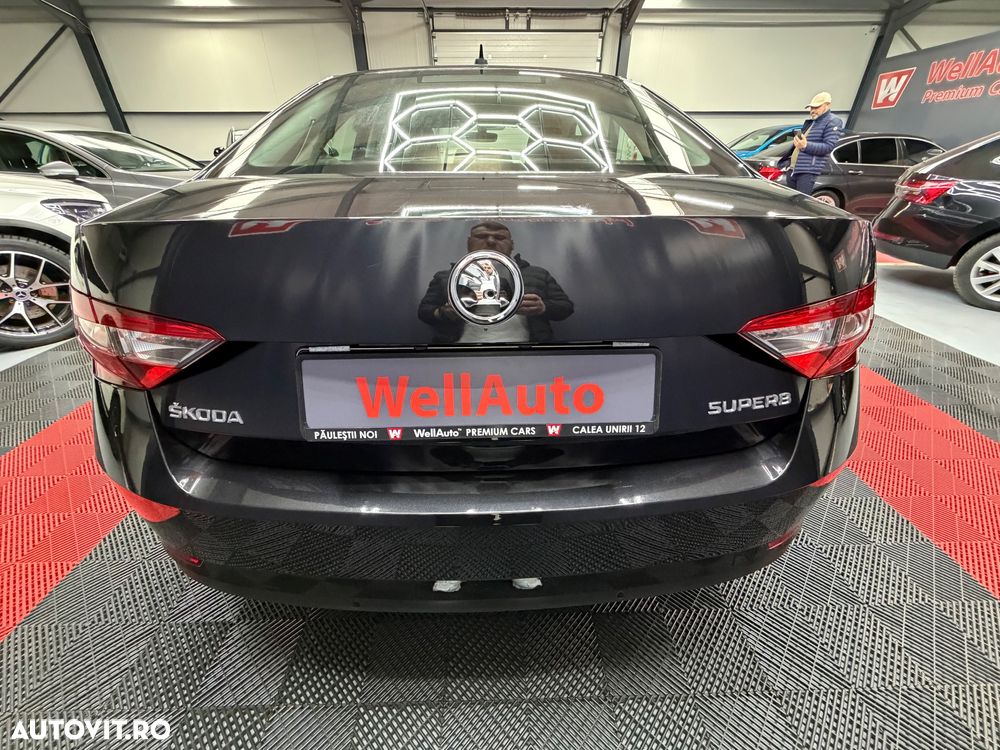 Skoda Superb 1.6 TDI DSG Active - 5