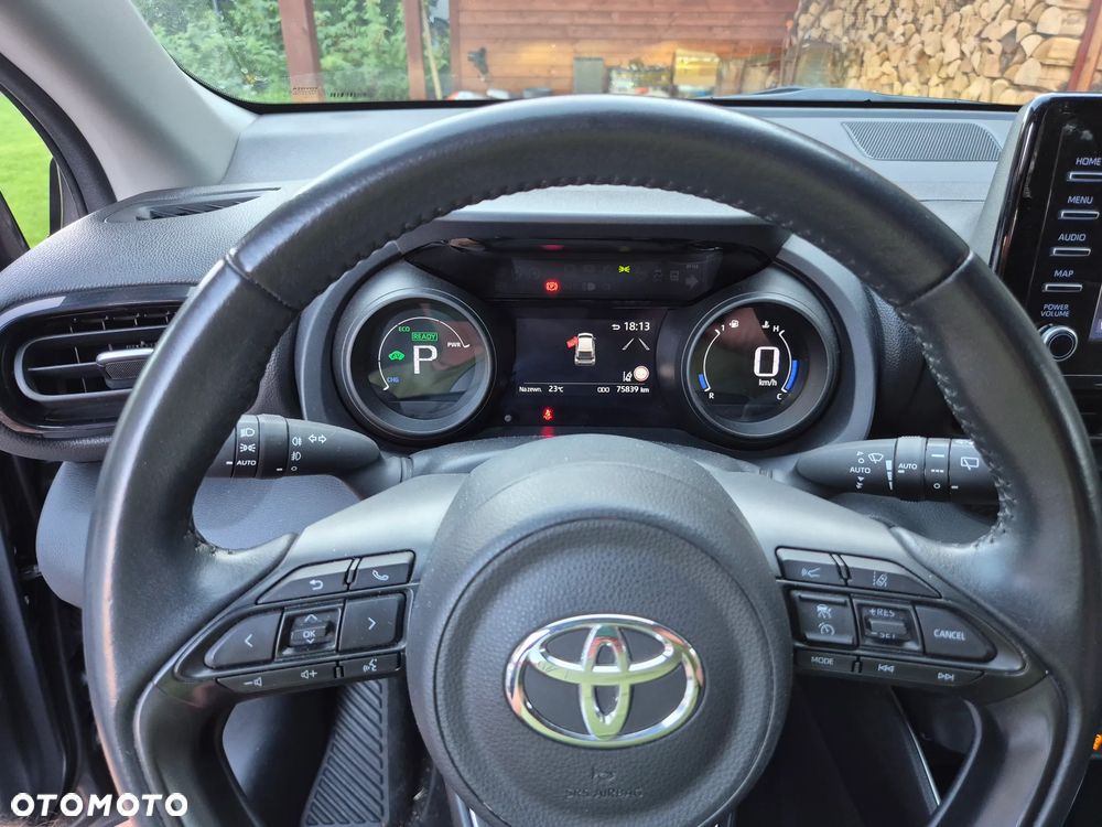 Toyota Yaris Hybrid 100 Dynamic EU6 - 20